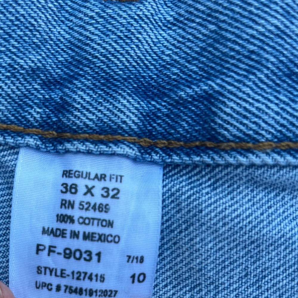 Cutoff Jean Shorts Size 10 - Picture 4 of 4